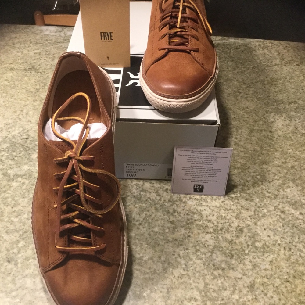 Men’s Frye shoes, Gates nubuck Cognac size 10M